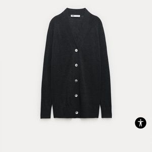 Long sleeve wool knit cardigan